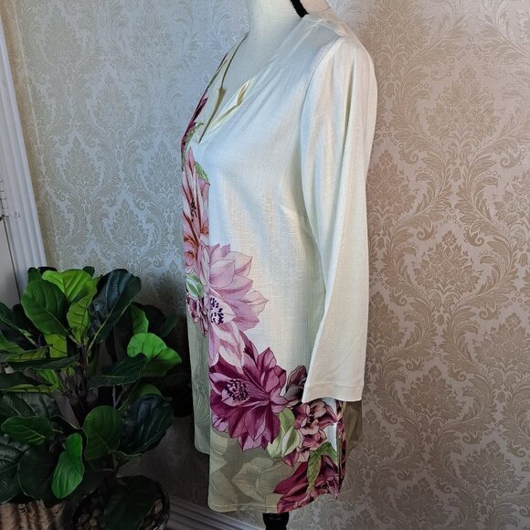 Soft Surroundings Size Small Floral Print Tunic 3/4 Sleeves Cream/Pink/Green EUC - Picture 5 of 15